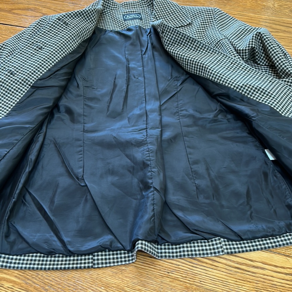 Bentley Arbuckle Vintage check jacket. Lined, brown/cream/black. Size 12. - Picture 4 of 13